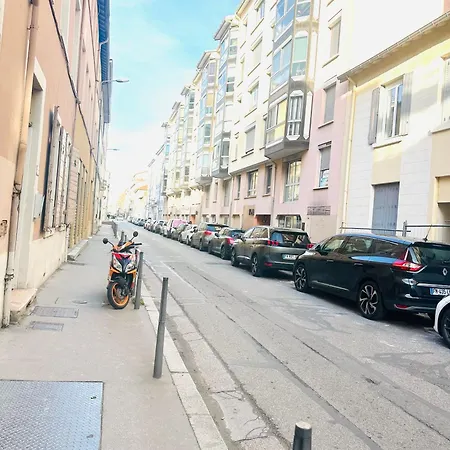 Apartment Moderne Gare Partdieu Lyon